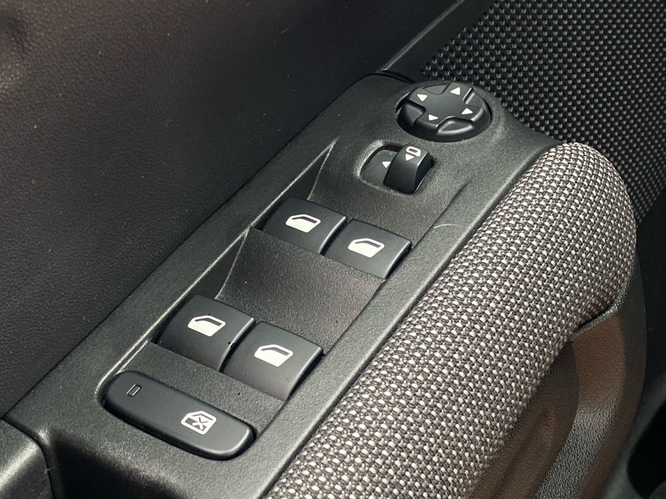 Citroën C3 Aircross 1,2 PureTech 110 Iconic 5d