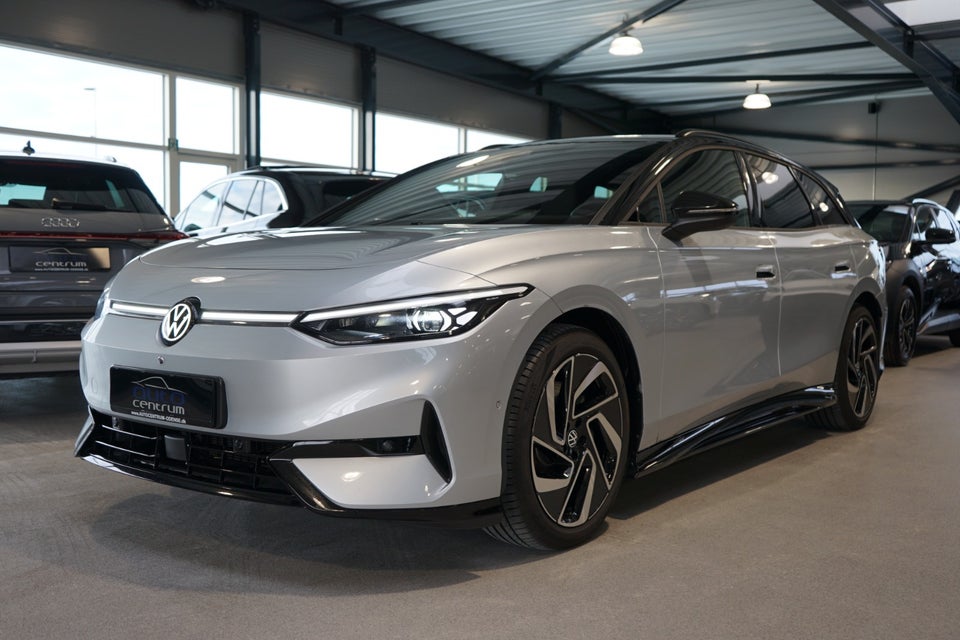 VW ID.7 86 Style S Tourer 5d