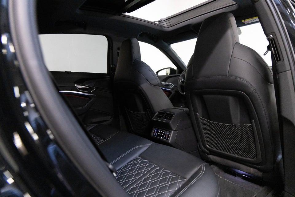 Audi e-tron S Sportback quattro 5d