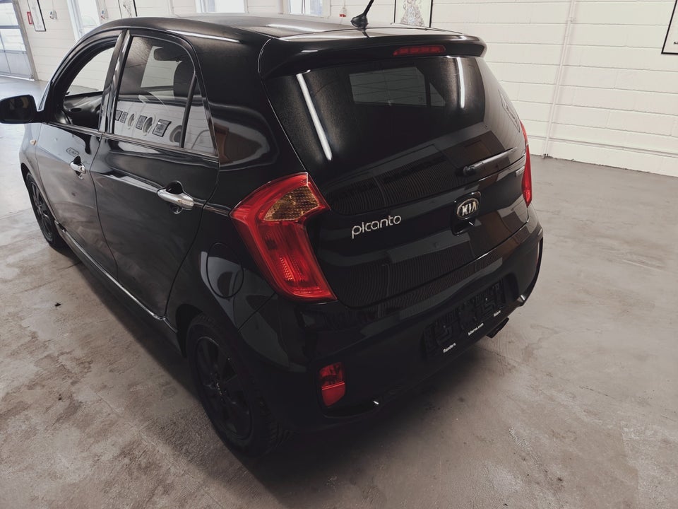 Kia Picanto 1,0 Collection Sport 5d