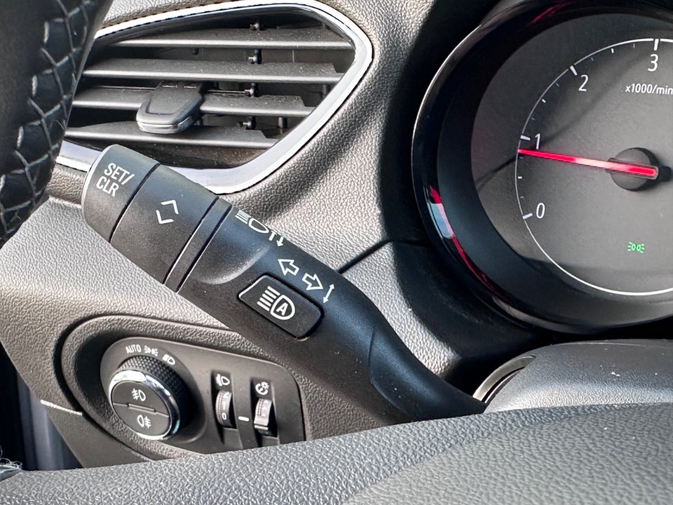 Opel Grandland X 1,5 CDTi 130 Exclusive 5d