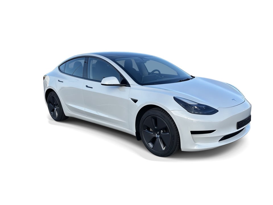 Tesla Model 3 Standard Range+ RWD 4d
