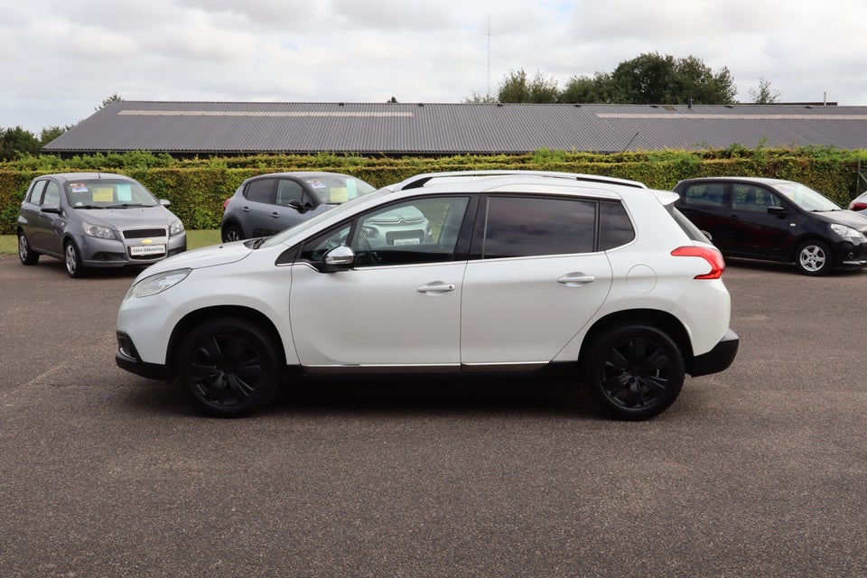 Peugeot 2008 1,2 VTi 82 Allure 5d