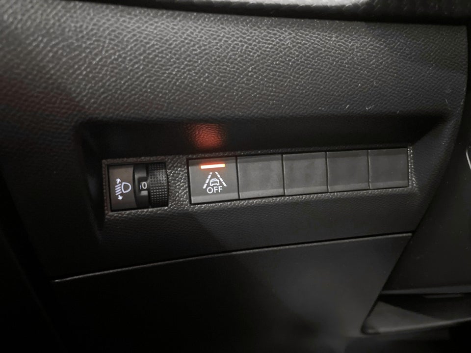 Peugeot 208 1,2 PureTech 100 Allure Pack 5d