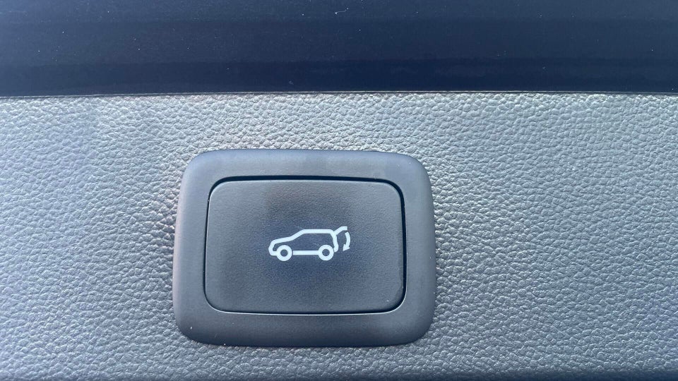 MG Marvel R Luxury 5d