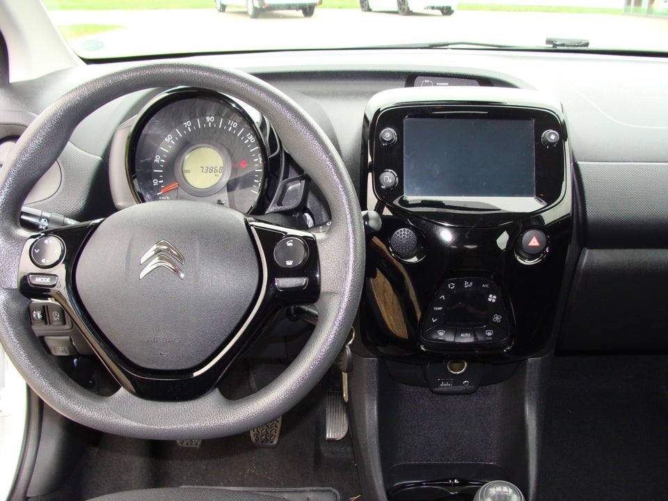 Citroën C1 1,0 VTi Triumph 5d