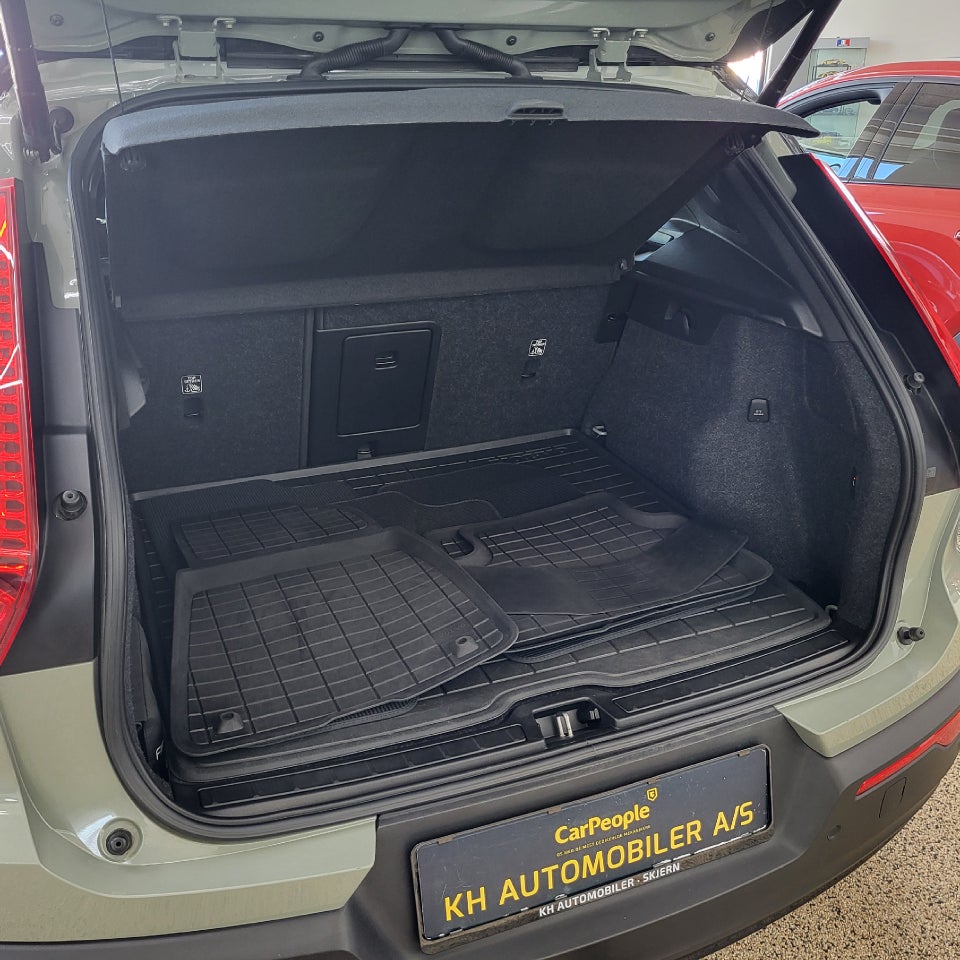 Volvo XC40 P8 ReCharge Twin R-Design 5d