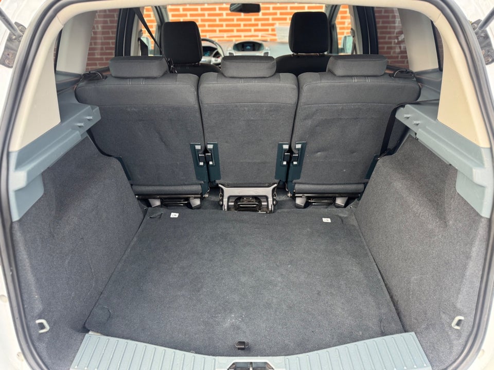 Ford C-MAX 1,6 TDCi 115 Titanium 5d