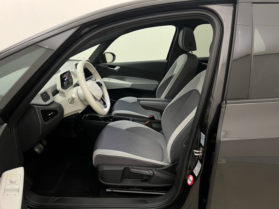 VW ID.3 58 Pro Performance Family 5d