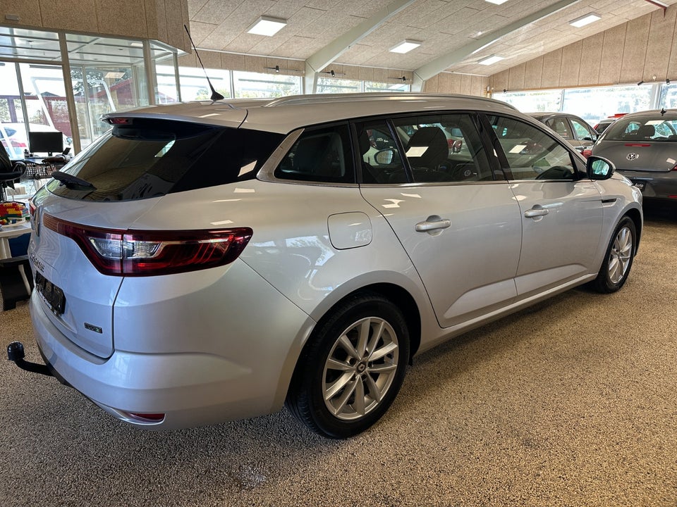 Renault Megane IV 1,5 dCi 110 Zen Sport Tourer 5d