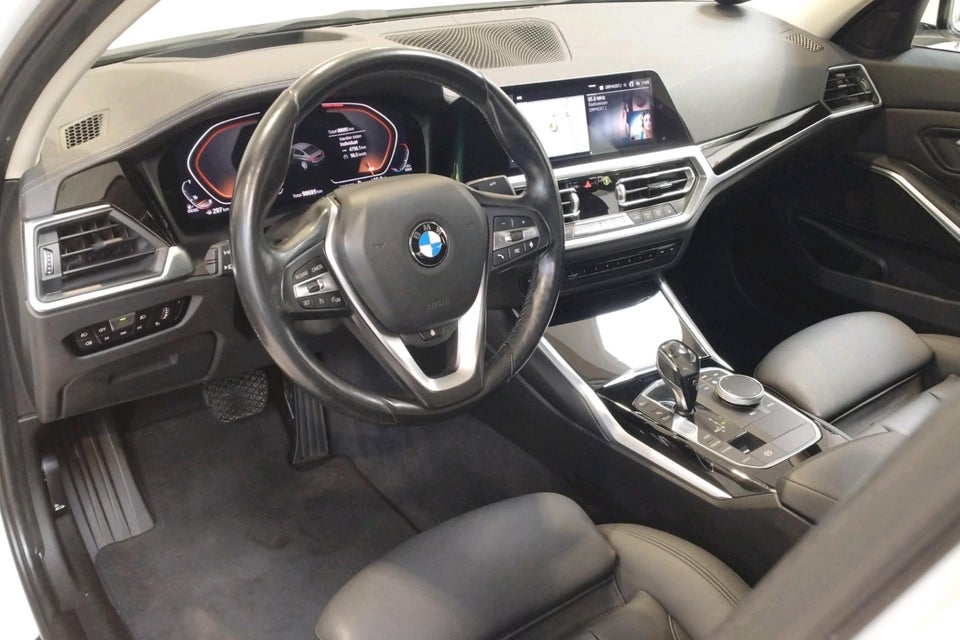 BMW 320d 2,0 Sport Line aut. 4d