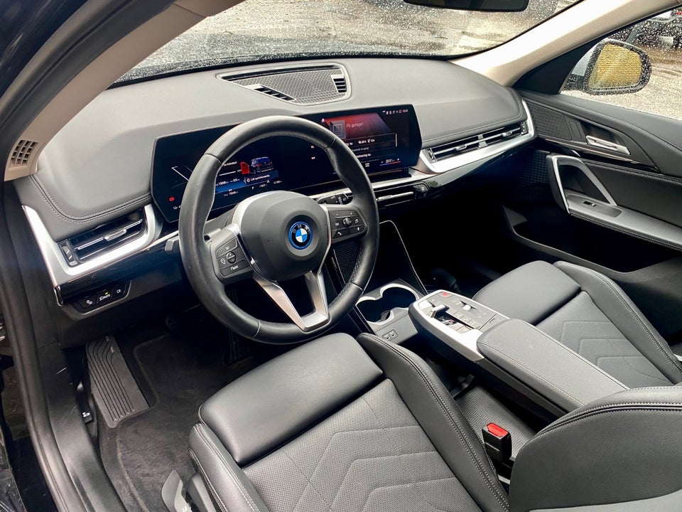 BMW iX1 xDrive30 X-Line 5d