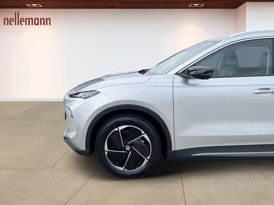 MG MGS5 64 Luxury 5d