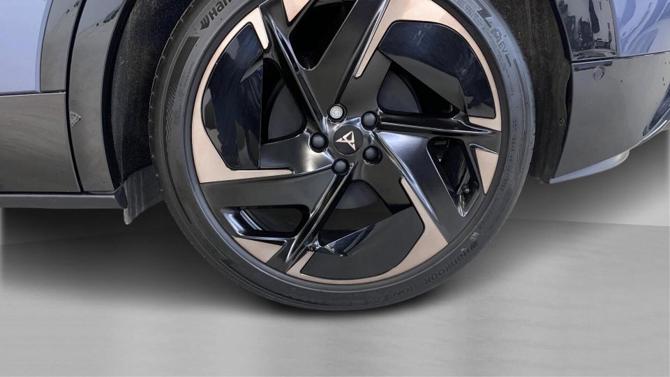 Cupra Tavascan 77 Adrenaline 5d