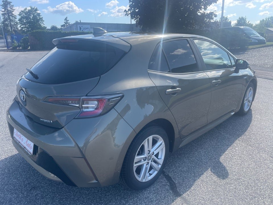 Toyota Corolla 1,8 Hybrid H3 Smart MDS 5d