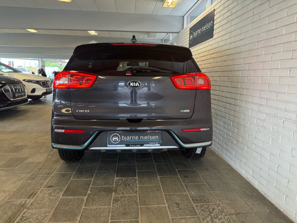 Kia Niro 1,6 PHEV Advance+ DCT 5d