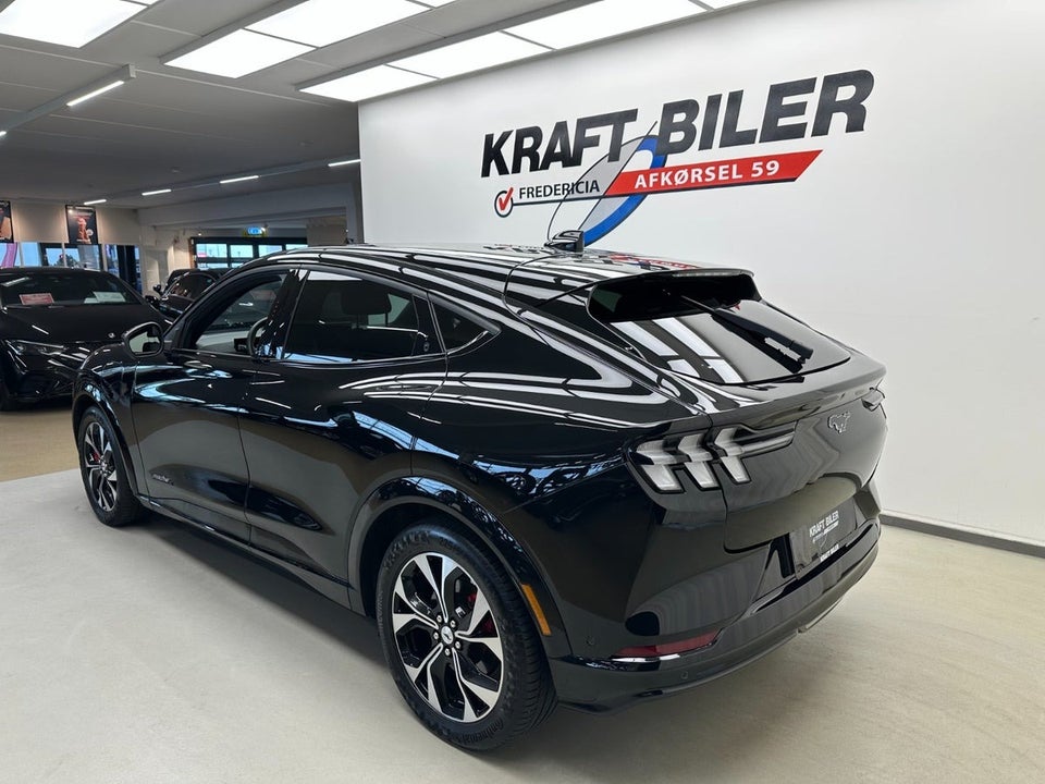 Ford Mustang Mach-E 98 Premium Extended Range 5d