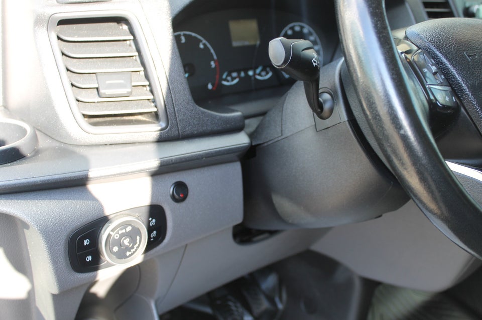 Ford Transit Custom 320L 2,0 TDCi 170 Trend