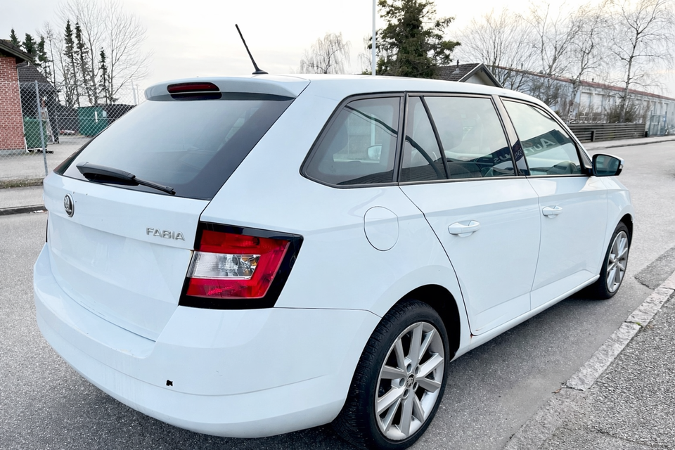 Skoda Fabia 1,4 TDi 90 Active Combi 5d