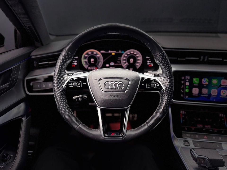 Audi A6 55 TFSi e S-line Avant quattro S-tr. 5d