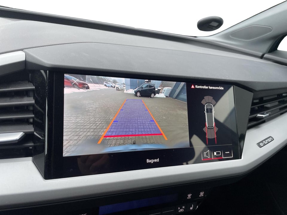 Audi Q4 e-tron 40 Attitude 5d
