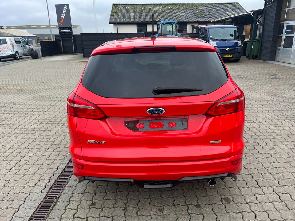 Ford Focus 1,5 SCTi 150 ST-Line stc. 5d