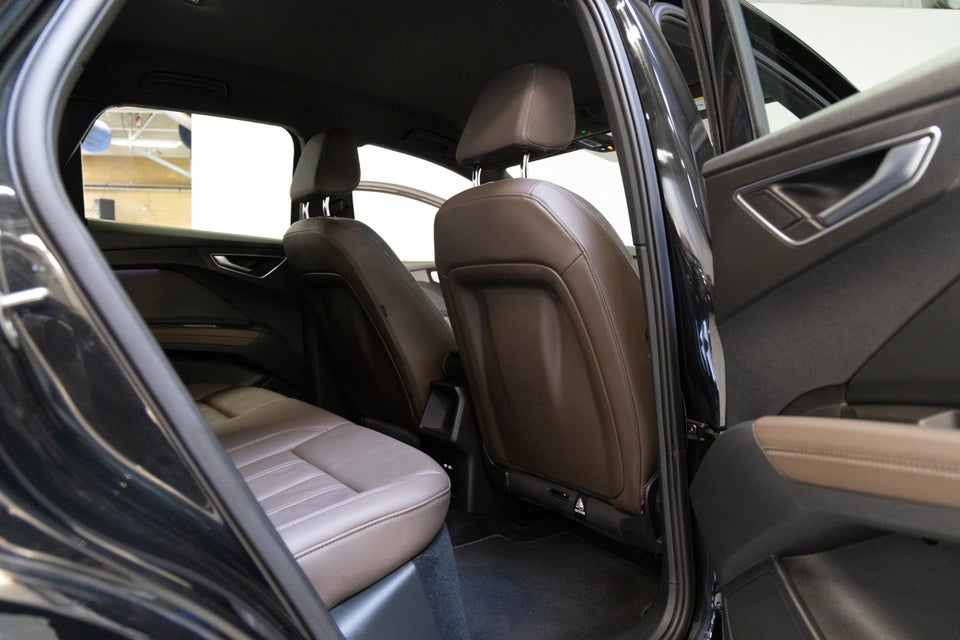 Audi Q4 e-tron 40 Advanced 5d