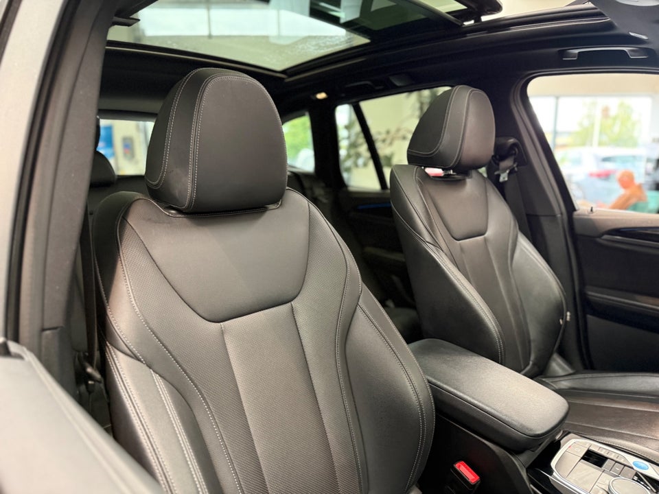 BMW iX3 Charged M-Sport 5d