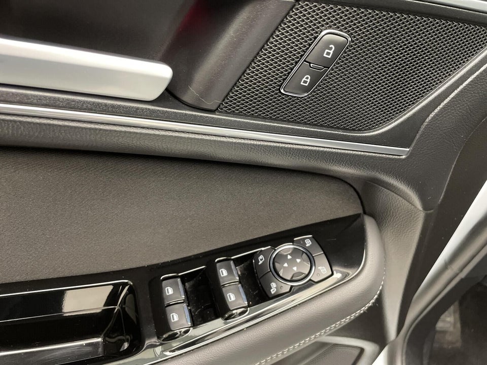 Ford S-MAX 2,0 EcoBlue Titanium aut. Van 5d