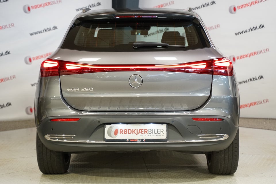 Mercedes EQA250 Progressive 5d