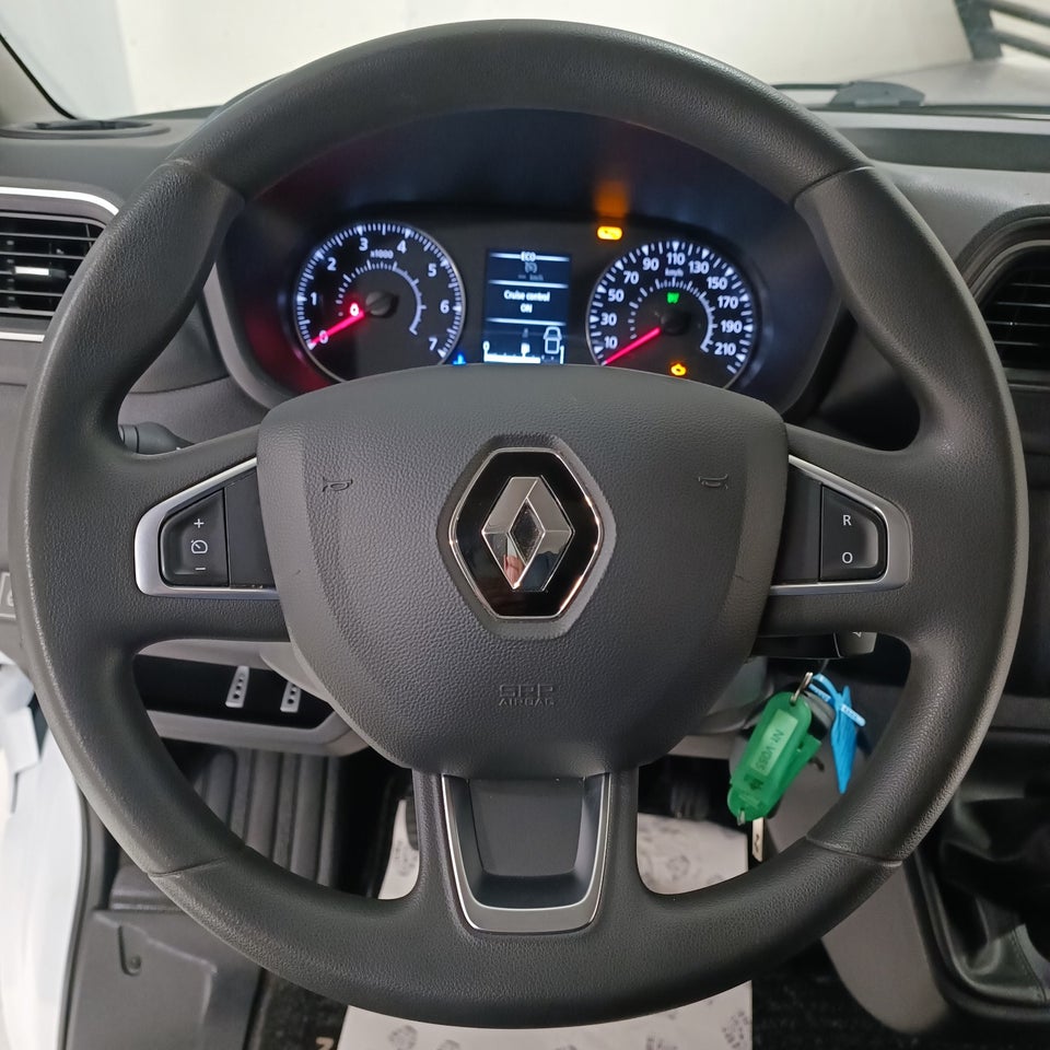 Renault Master IV T35 2,3 dCi 150 L3H2 Kassevogn