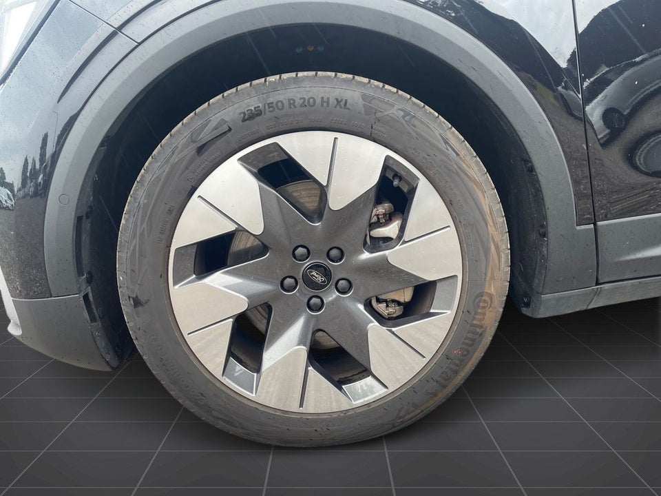 Ford Explorer 82 Premium Extended Range 5d