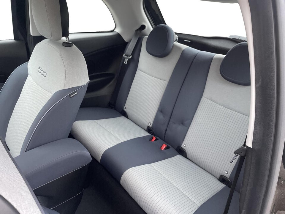 Fiat 500e 42 Icon 3d