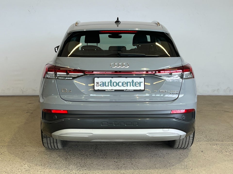 Audi Q4 e-tron 50 quattro 5d