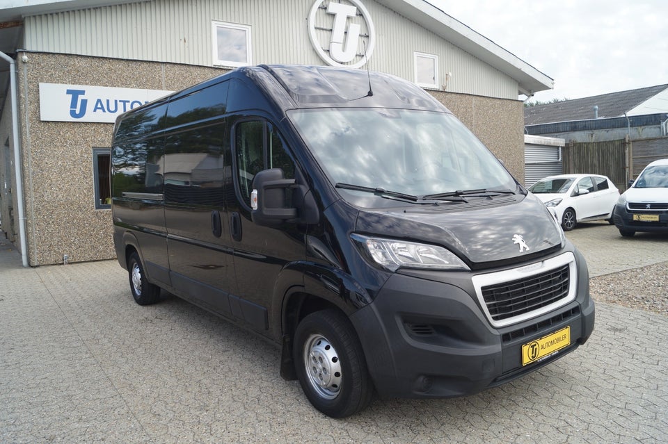 Peugeot Boxer 333 2,2 BlueHDi 140 L3H2 Premium