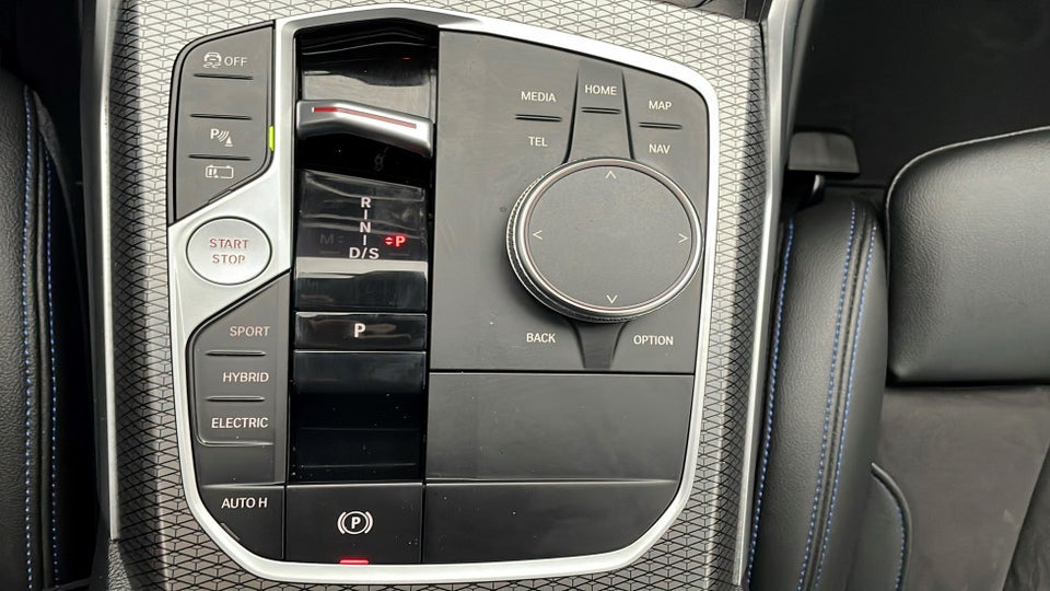 BMW 330e 2,0 Touring M-Sport aut. 5d