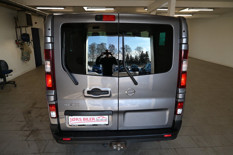 Nissan NV300 1,6 dCi 145 L2H1 Comfort Combi