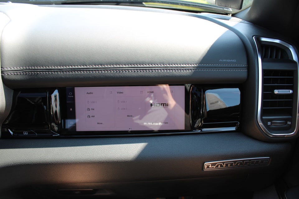 Dodge RAM 1500 3,0 Laramie Premium Night aut. 4d