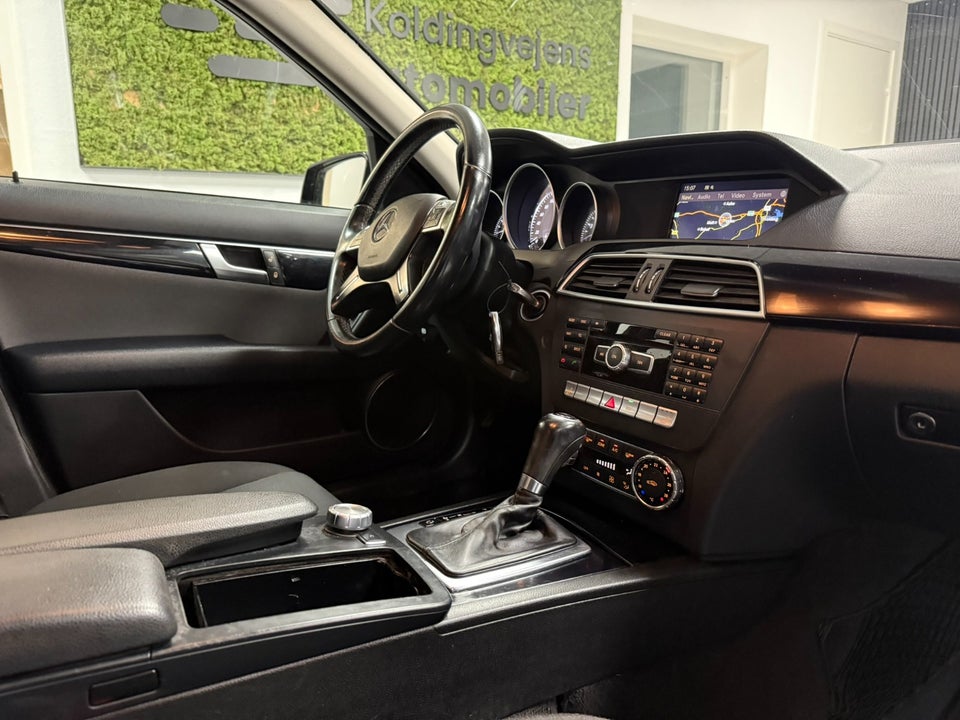 Mercedes C180 1,6 aut. BE 4d