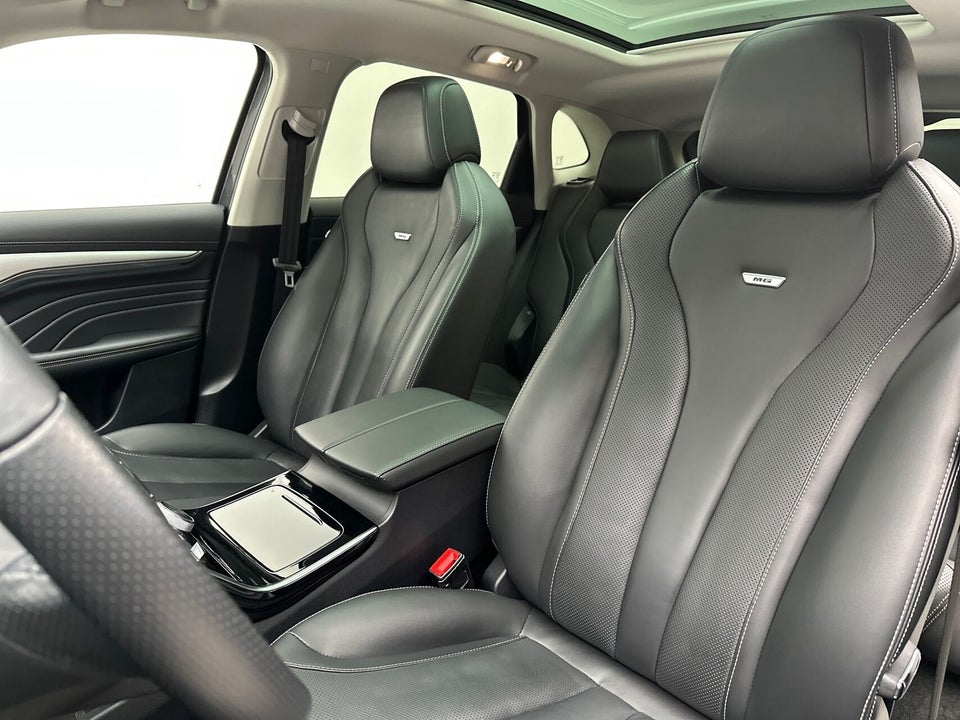 MG Marvel R Luxury 5d