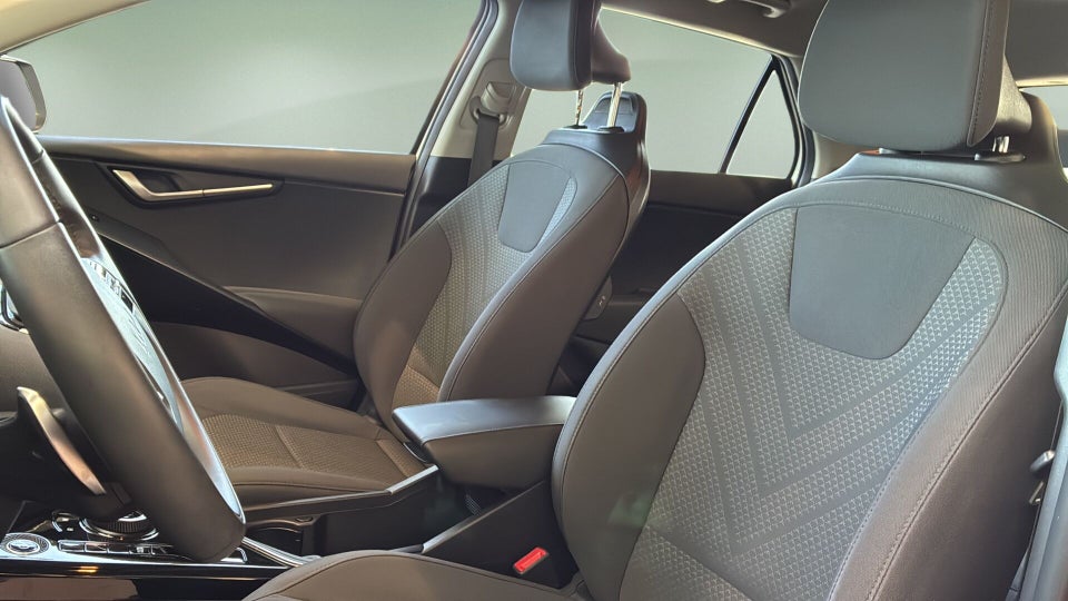 Kia Niro 64 EV 5d