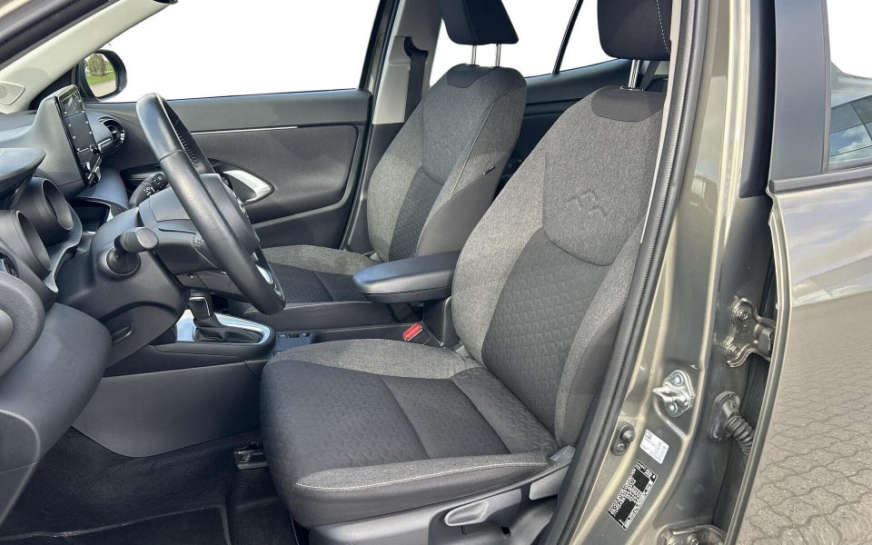 Toyota Yaris Cross 1,5 Hybrid Active e-CVT 5d
