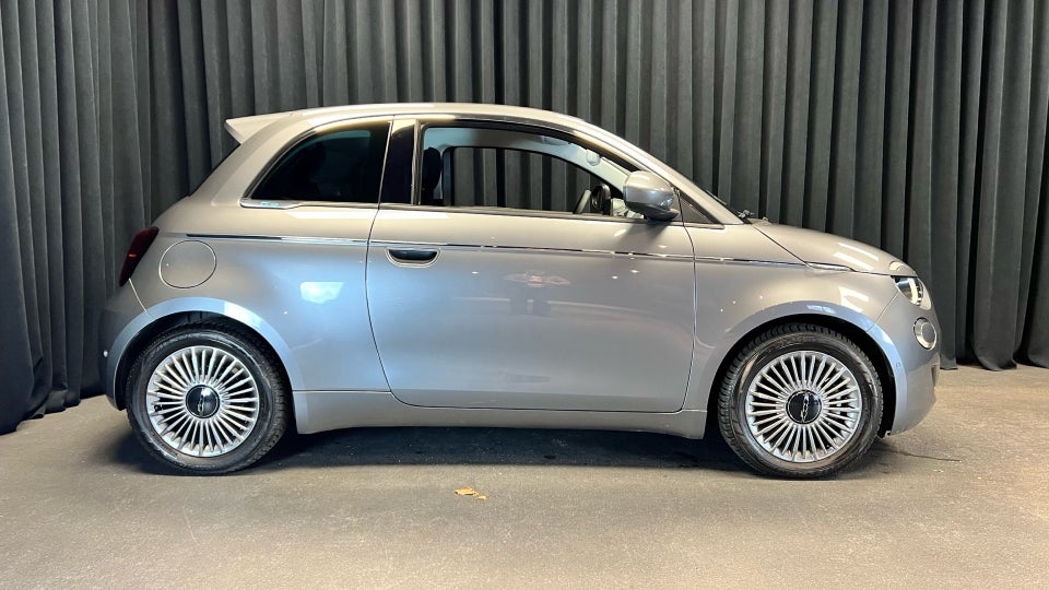 Fiat 500e 42 Icon 3d