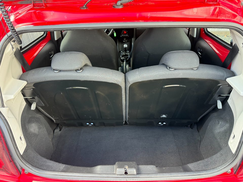 Peugeot 108 1,0 e-VTi 69 Allure+ 5d
