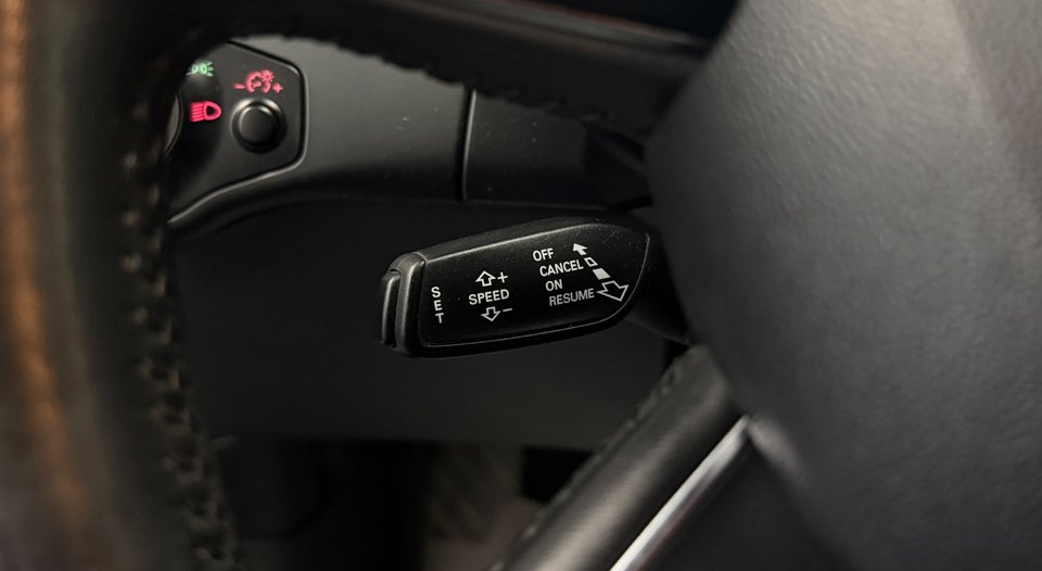 Audi A4 2,0 TDi 177 S-line Avant Multitr. 5d