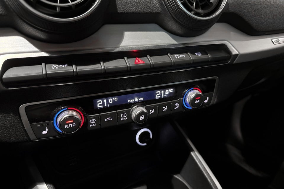 Audi Q2 35 TFSi Sport S-tr. 5d