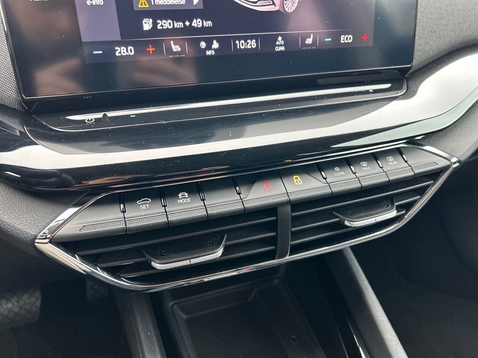 Skoda Octavia 1,4 TSi iV Plus Combi DSG 5d