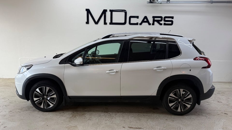 Peugeot 2008 1,2 e-THP 110 Allure Sky 5d