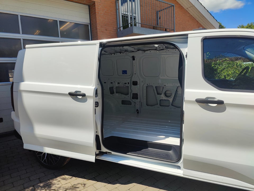 Ford Transit Custom 300L 2,0 EcoBlue Trend aut.
