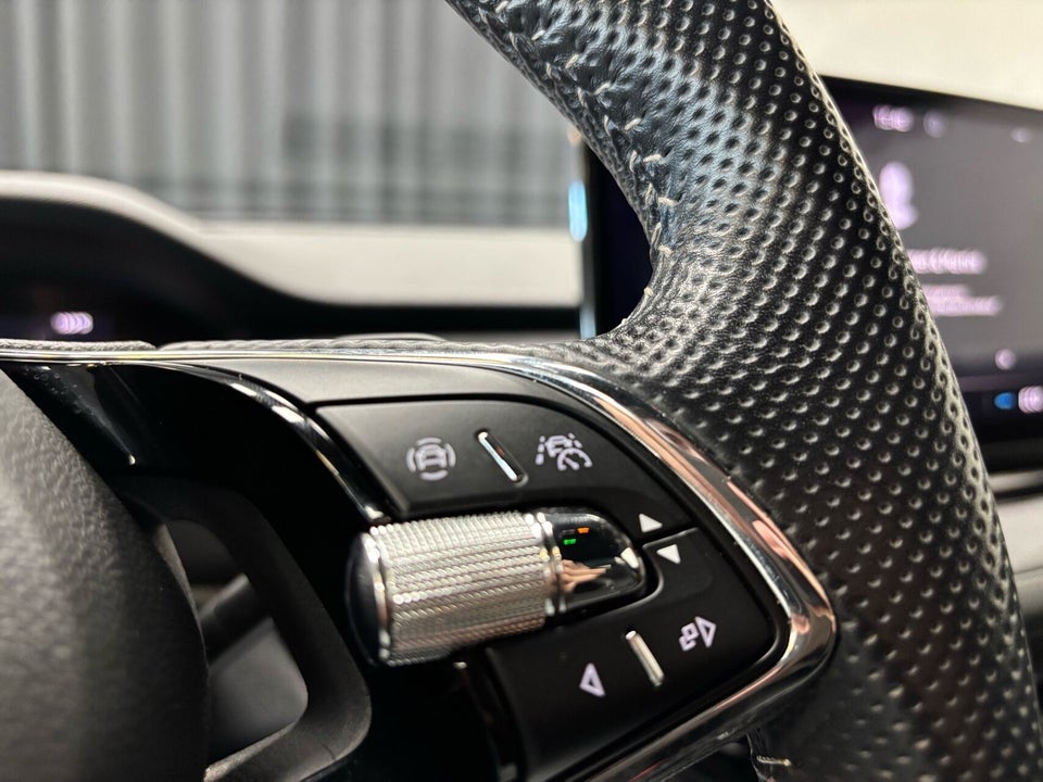 Skoda Enyaq 60 iV Sportline 5d